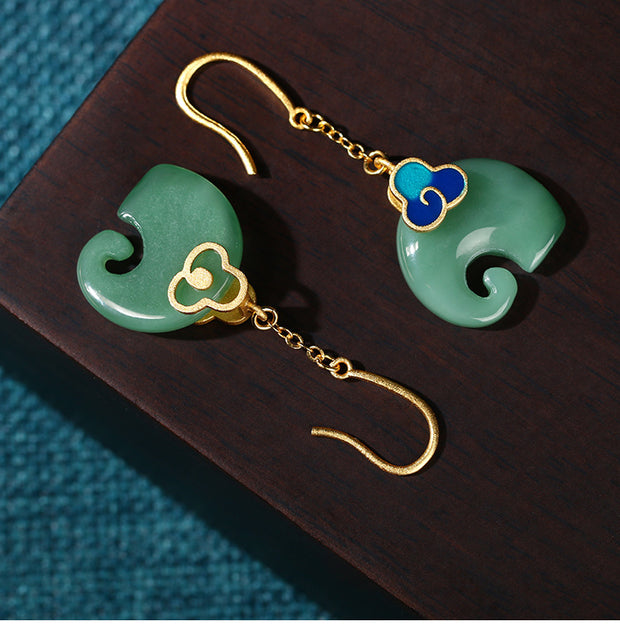 Retro-style green jade cloud pattern elephant pendant earrings