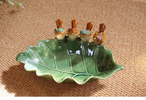 Green leaf bird ceramic plate, decoration, nut plate, key basin, desk ornaments