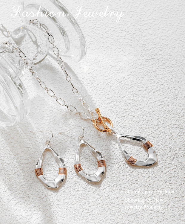 Minimalist Sparkling River Light Jewelry Set - Necklace and Earring Combination