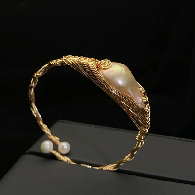 Elegant Metal Braided Baroque Pearl Bracelet