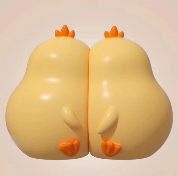 Cute Hug Dun Dun Chicken Bookend Bookshelf Home Desktop Ornaments Living Room Bedroom Wine Cabinet Decoration Gift - Tiracisu