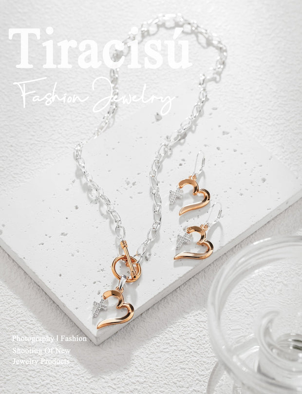 Elegant Heart - Shaped Redemption Pendant Necklace and Earrings Set - Tiracisu