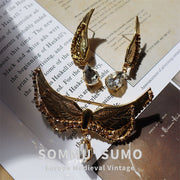 European Medieval Retro Style Brass Eagle Wings Jewelry Set (Earrings and Brooch) - Tiracisu