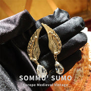 European Medieval Retro Style Brass Eagle Wings Jewelry Set (Earrings and Brooch) - Tiracisu