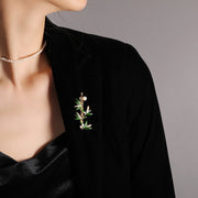 Exquisite bamboo pearl brooch - an oriental elegant embellishment - Tiracisu