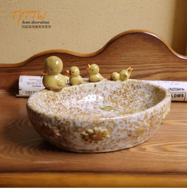 Retro mother and children yellow duck ceramic plate, home decoration, nut plate, key basin, desktop ornaments