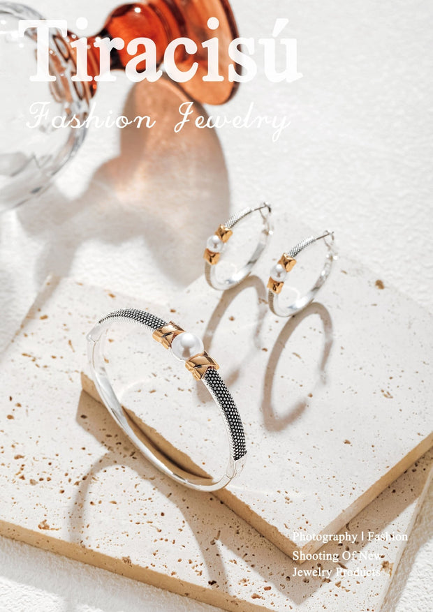 Fashionable Pearl Earrings and Bracelets Jewelry Collection - Tiracisu